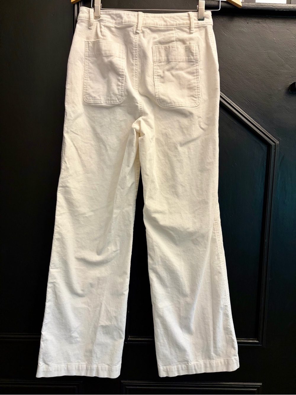 Free Assembly Women's Mid Rise Corduroy
Wide Leg Pants - Picture 4 of 10